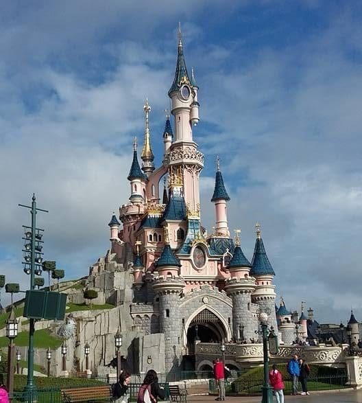 DIY Guide to Disneyland Paris